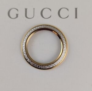 AUTHENTIC GUCCI GOLD DIAMOND CUT BEZEL FOR 1100/1200L/ EXCELLENT CONDITION